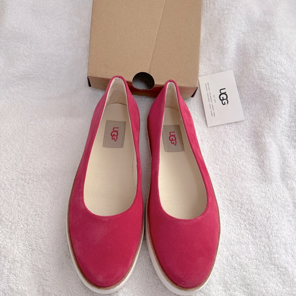 UGG KAMMI pink suede shearling slip on flats sneakers 7